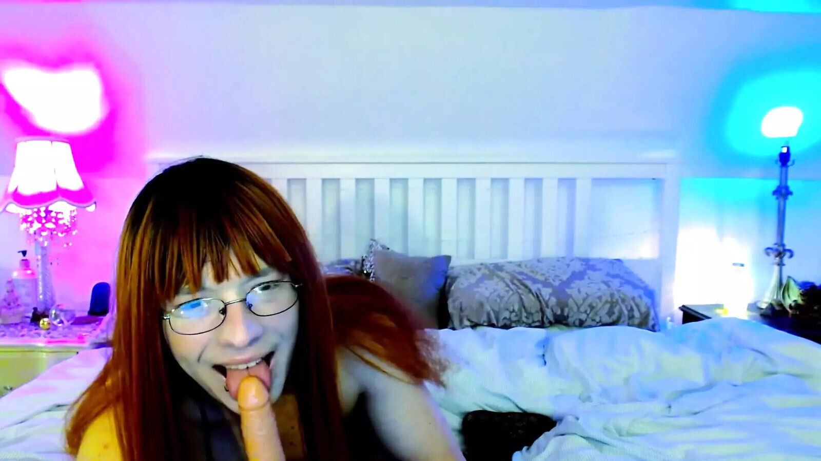 Obeys Takes Daddy's Shot Self