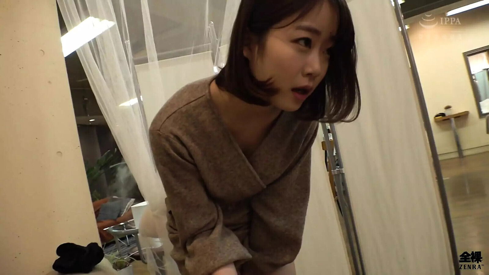 Watanabe quits work blowjob hair stylist