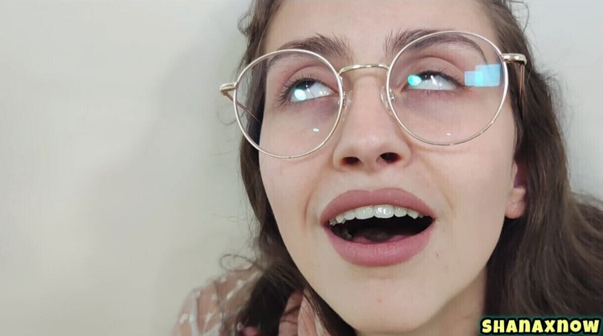 STUDENT COSPLAY NERDY GIRL PUNISHED DESPERATION ROLEPLAY