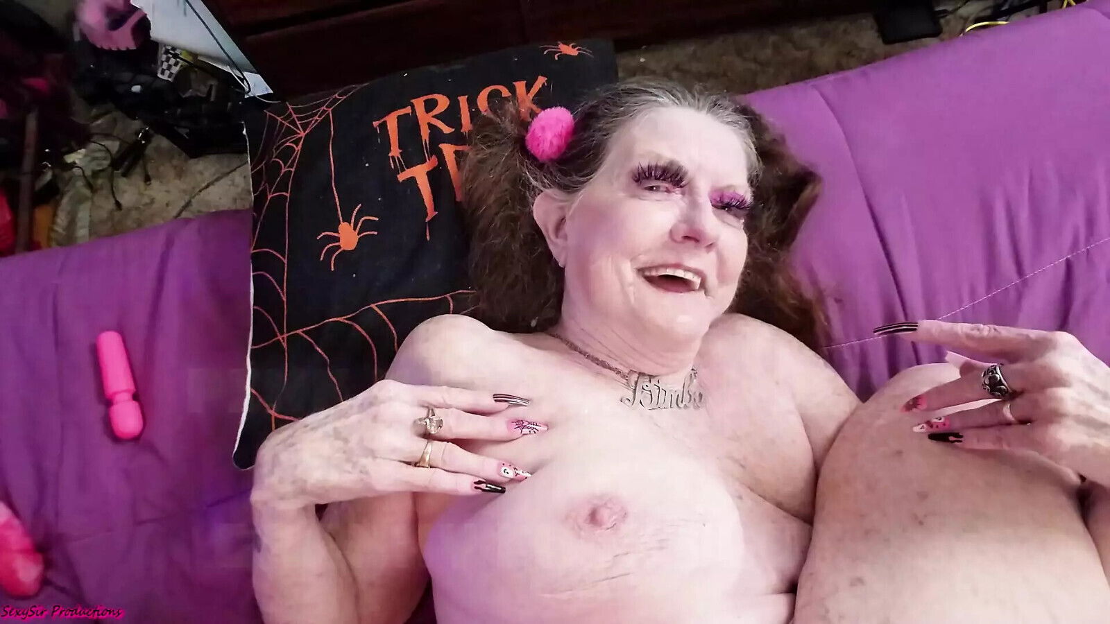 Pink Black Bimbo Granny Fuck Slut