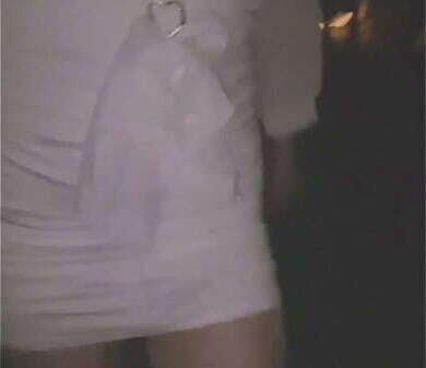 【露出】第一次女装伪娘户外露出：包臀裙/肉丝/高跟鞋