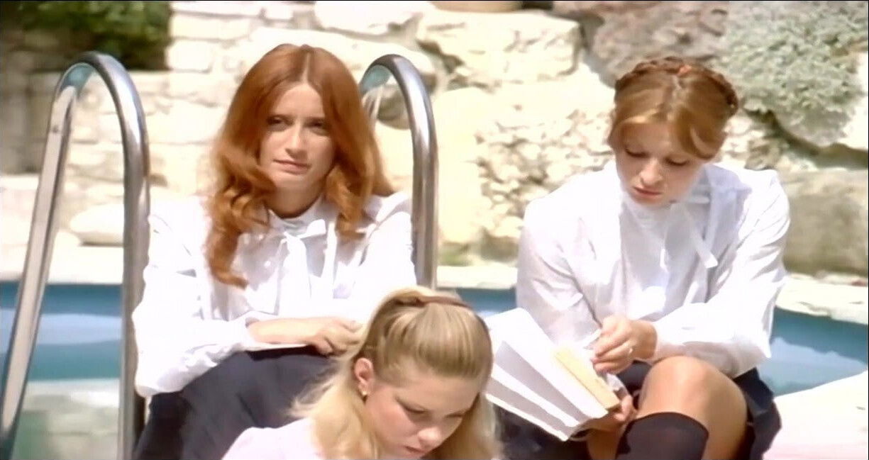 Les Petites Ecolieres 1980 son Francais