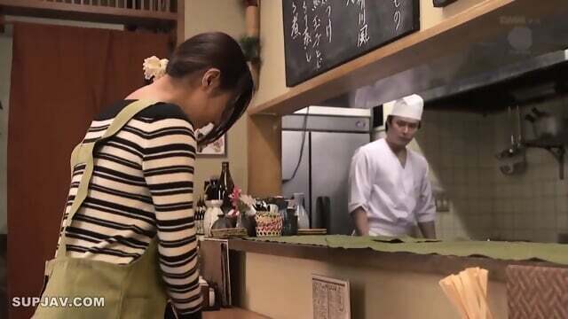 Mom's Friend Chitose Hara