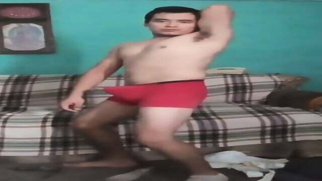 jesus boxer exitado tocndose pene grueso