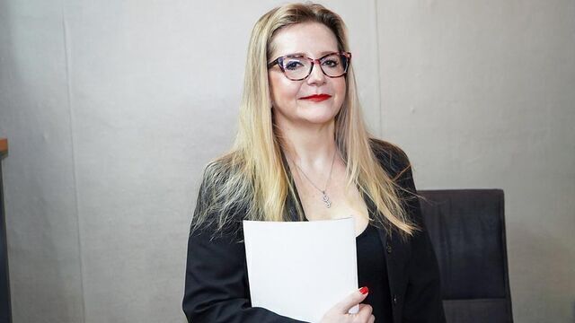  Anal fuck at work in the missionary pose with a hot Sofia Del Mar 