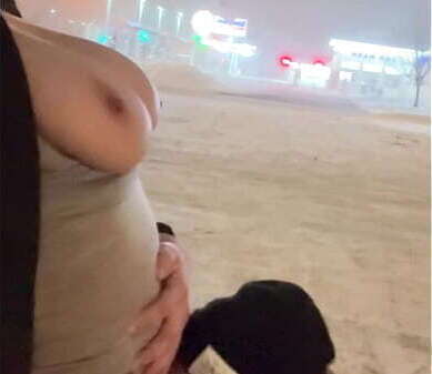 Public Pussy Eating, Flashing Snow Lots