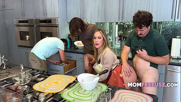 American Thanksgiving With Free Great Food