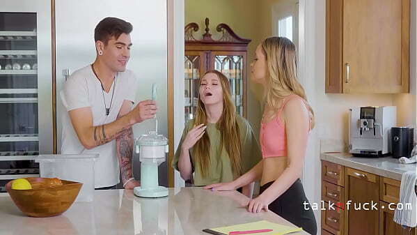 Beating Heat Beating Their Friends Meat Khloe Kingsley, Mazy Myers, Lucky Fate TalkNFuck