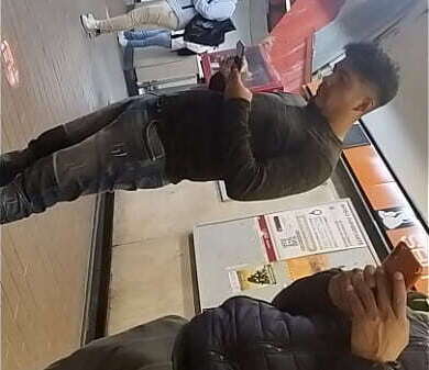 Bultos machos amigos