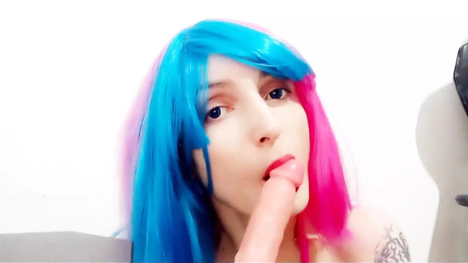 Stepdaughter blowjob fuck