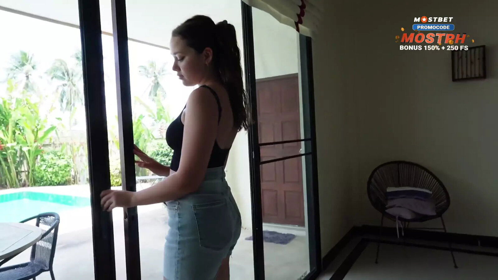 Sexy Realtor Would Anything Rent House-valeria