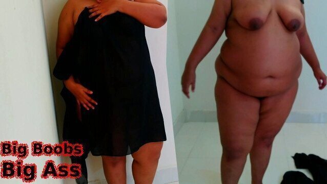 Sexy Girl masturbate Show Boobs Naked Figure Live Hotel while family other room