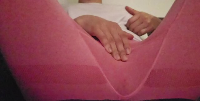 Squirting soaking leggins. Part