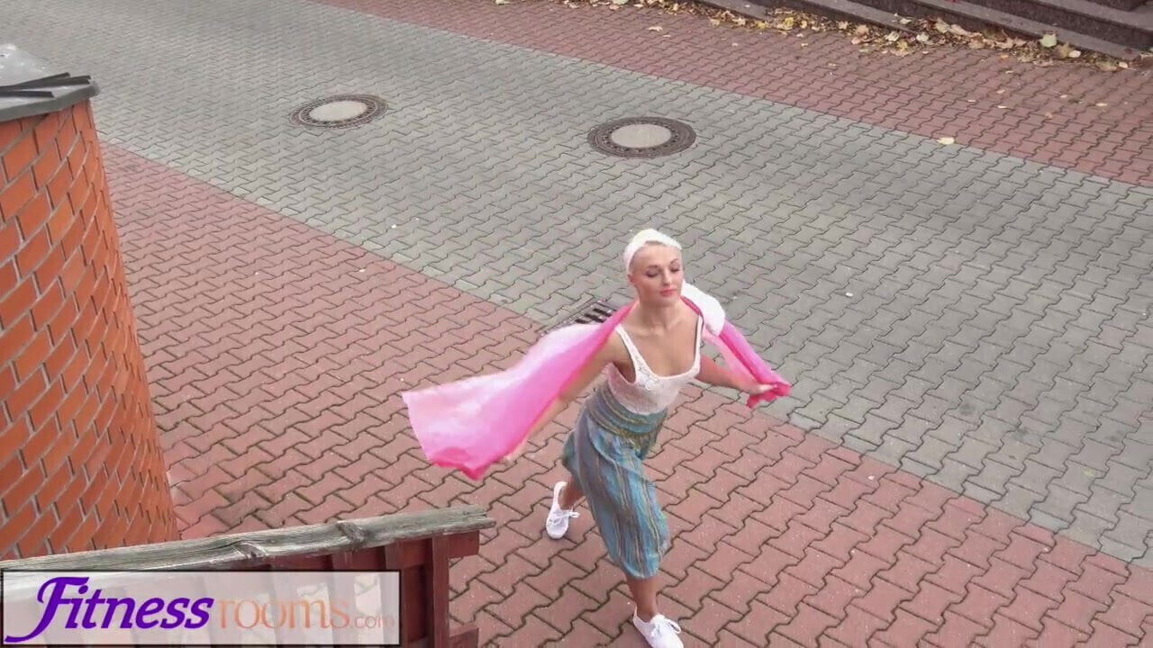 Fitness Rooms Squirting orgasm teen Yoga