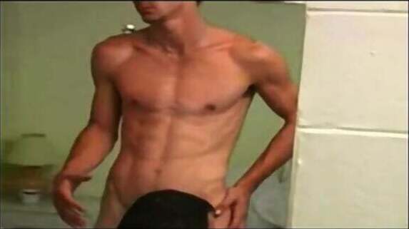 Straight Aussie's First Blowjob Experience