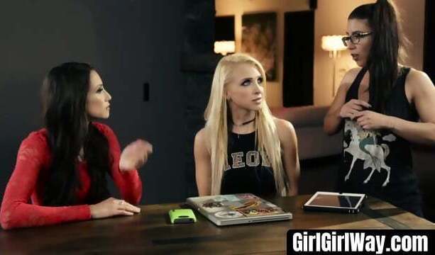 babes lewd pussy-licking session pure bliss