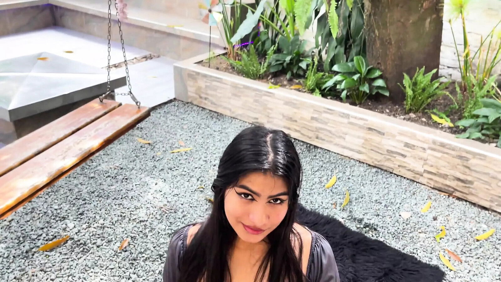 Sexy Latina Plays Yard House