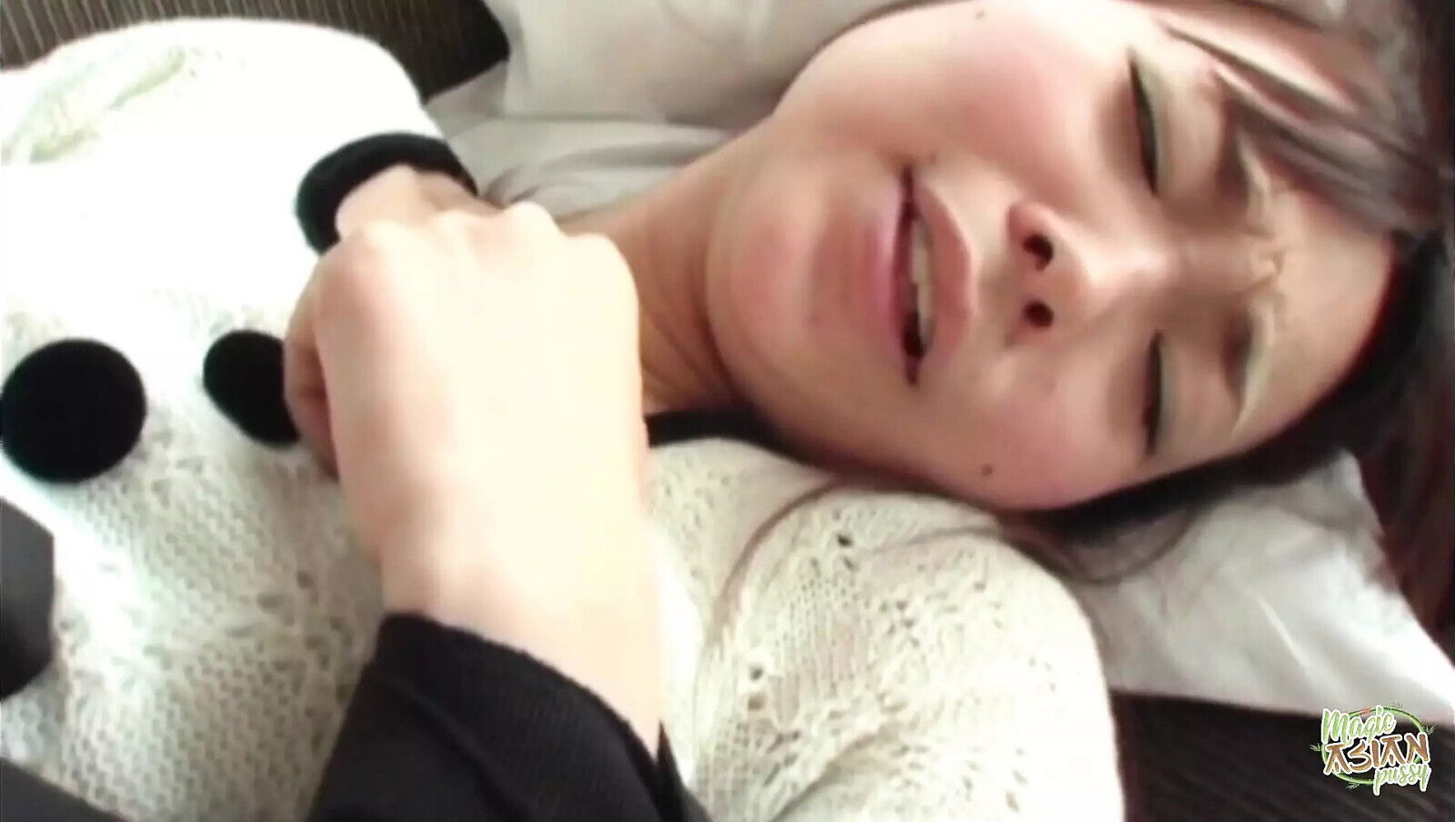 Squirting From Toys Opens Kosaka Idea Penetration