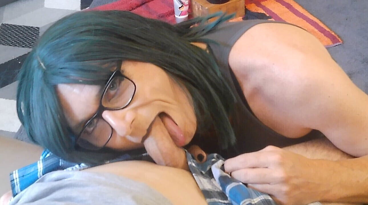 Beautyful Blowjob Davine load swallow.