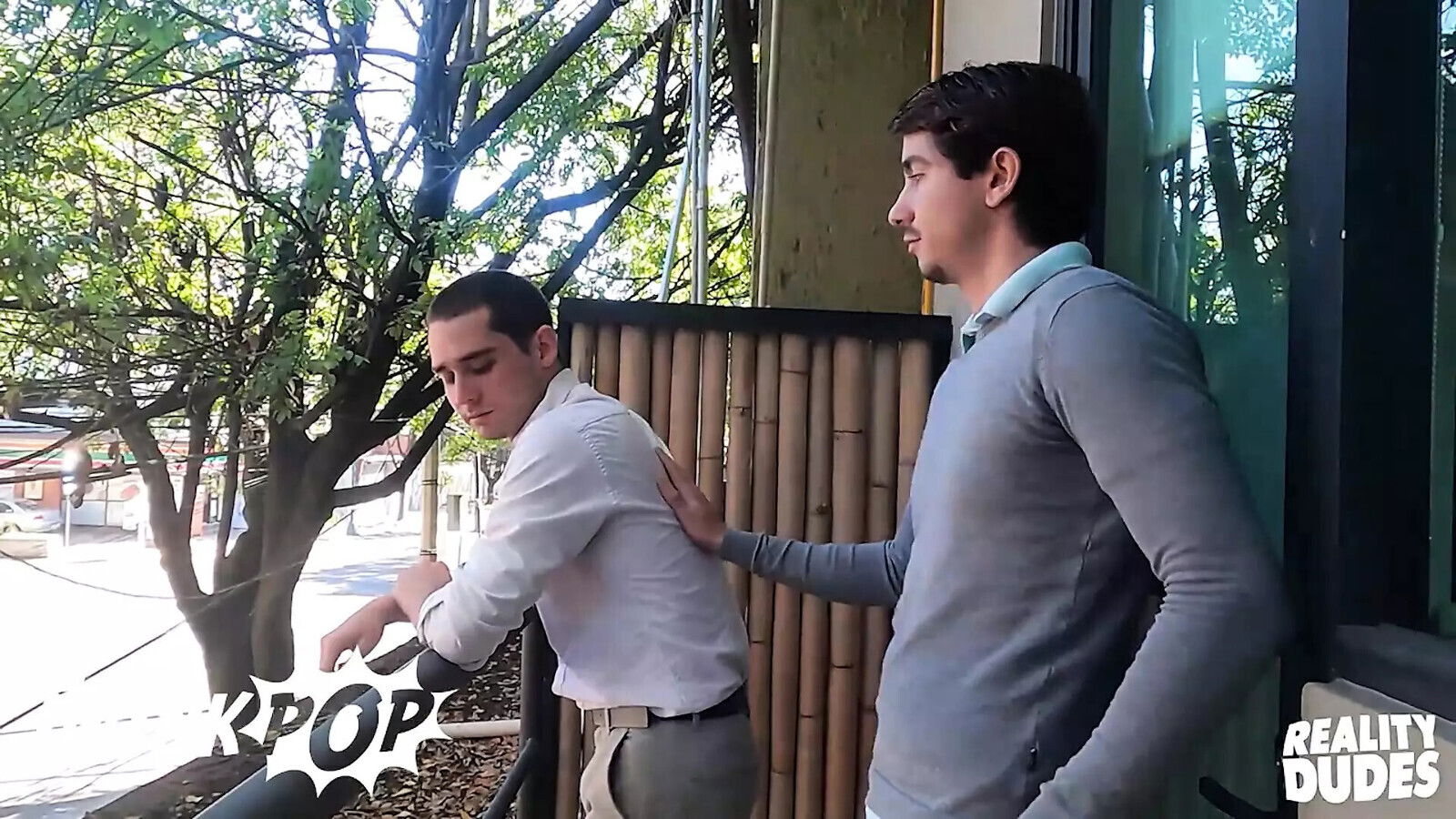 TWINKPOP Adrian Andres Bangs Lucca Missionary Position, Then Blows Creamy Load