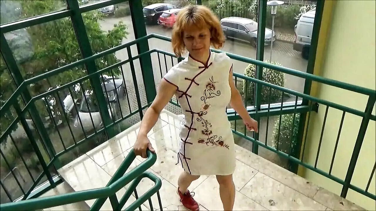 Slave Party Dress Fucked Mouth Unifloor