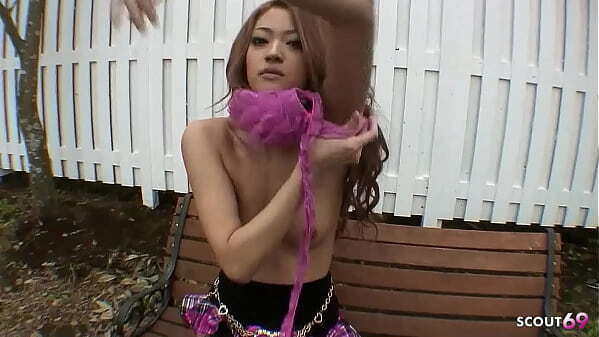 Japanese Petite Girlfriend seduce uncensored Outdoor Amateur