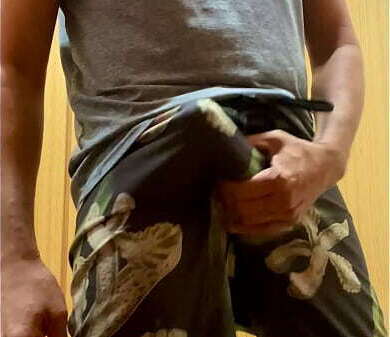 Punheta bermuda tactel