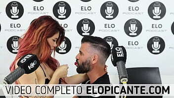 LEXY CADELL CHUPA EL CHUPETE COMO UN CLITORIS