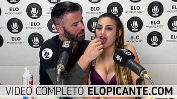 MELITA ROJAS CUENTA COMO GUSTA SEXO ORAL