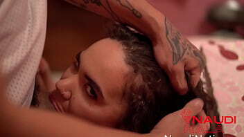 Naudi Arabia- Bruno pounds Naudi Nala hijab before visiting parents