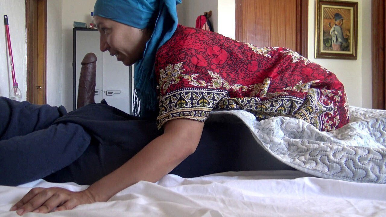 Turkish hotel maid's wild interracial adventure with massive black dick first time