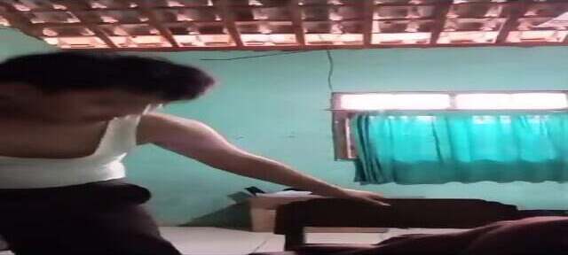 rumah lagi sepi kesempatan ayang ngewe