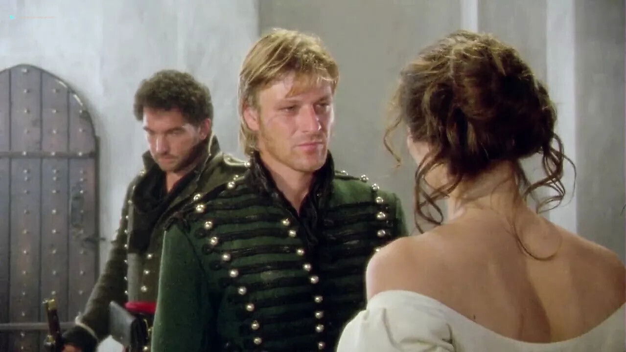 Elizabeth Hurley - Sharpe's Enemy 
