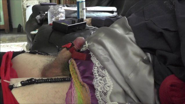 Cumming from Electric Shocks Estim