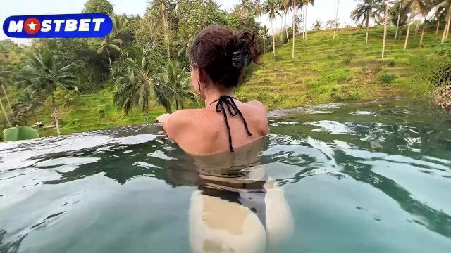 From Club Bath: Scandalous Tale Realtor's Wild Night Passion