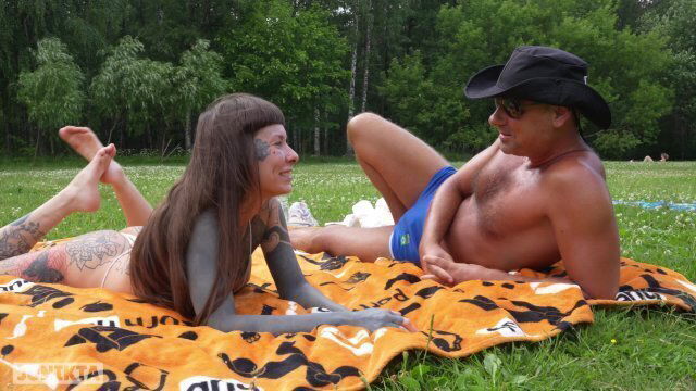 walking around vibro panties, Italian sucked bushes (FULL)