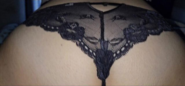 ..nella seconda cominciato segarlo piano forte l'ho ricavalcato facendolo sborrare