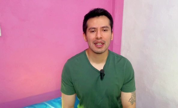 Hombre Haitiano penetra 23cm jovencito twink casa sola