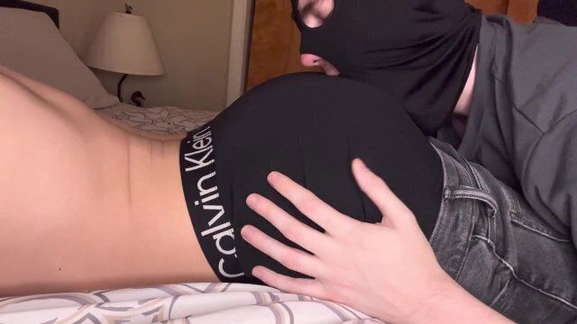 Face farting domination (part