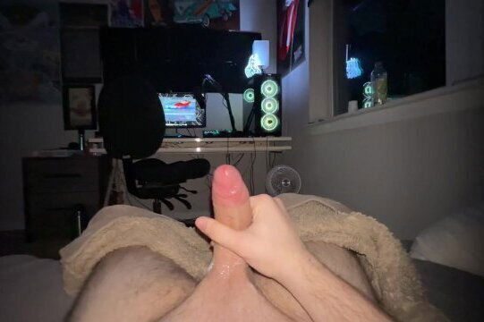 Fucking room *praise dirty talk*