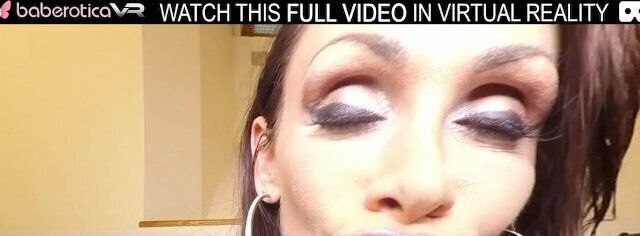 Solo mature woman with huge Cynthia Vellons plays with glass dildo