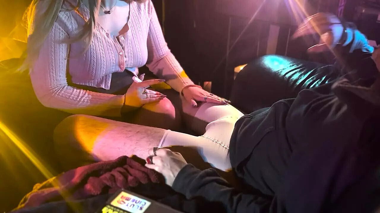 Stepmommy Shows Condom