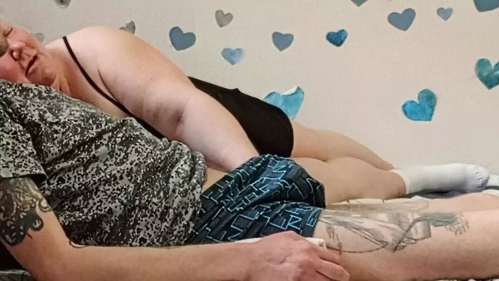 bitch sucks dick until cumshot