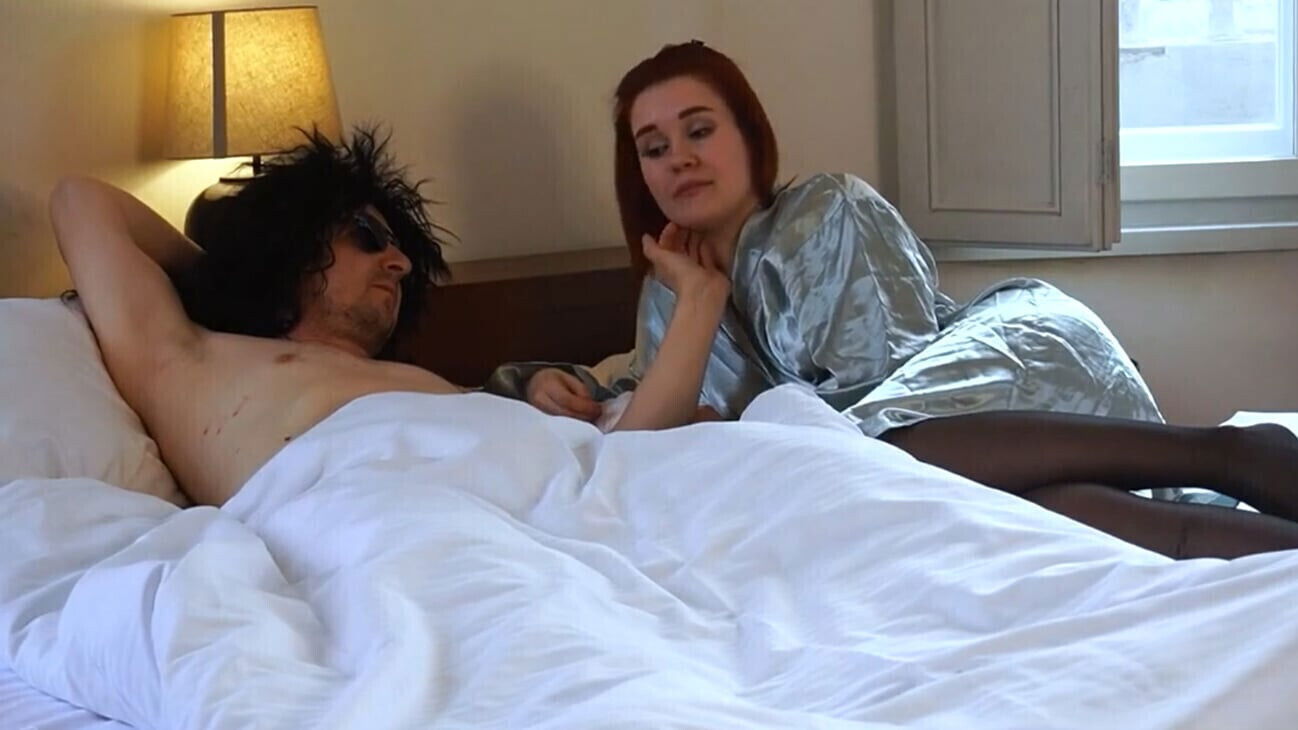 Redhead wife Kaira frustrated husband's tiny dick