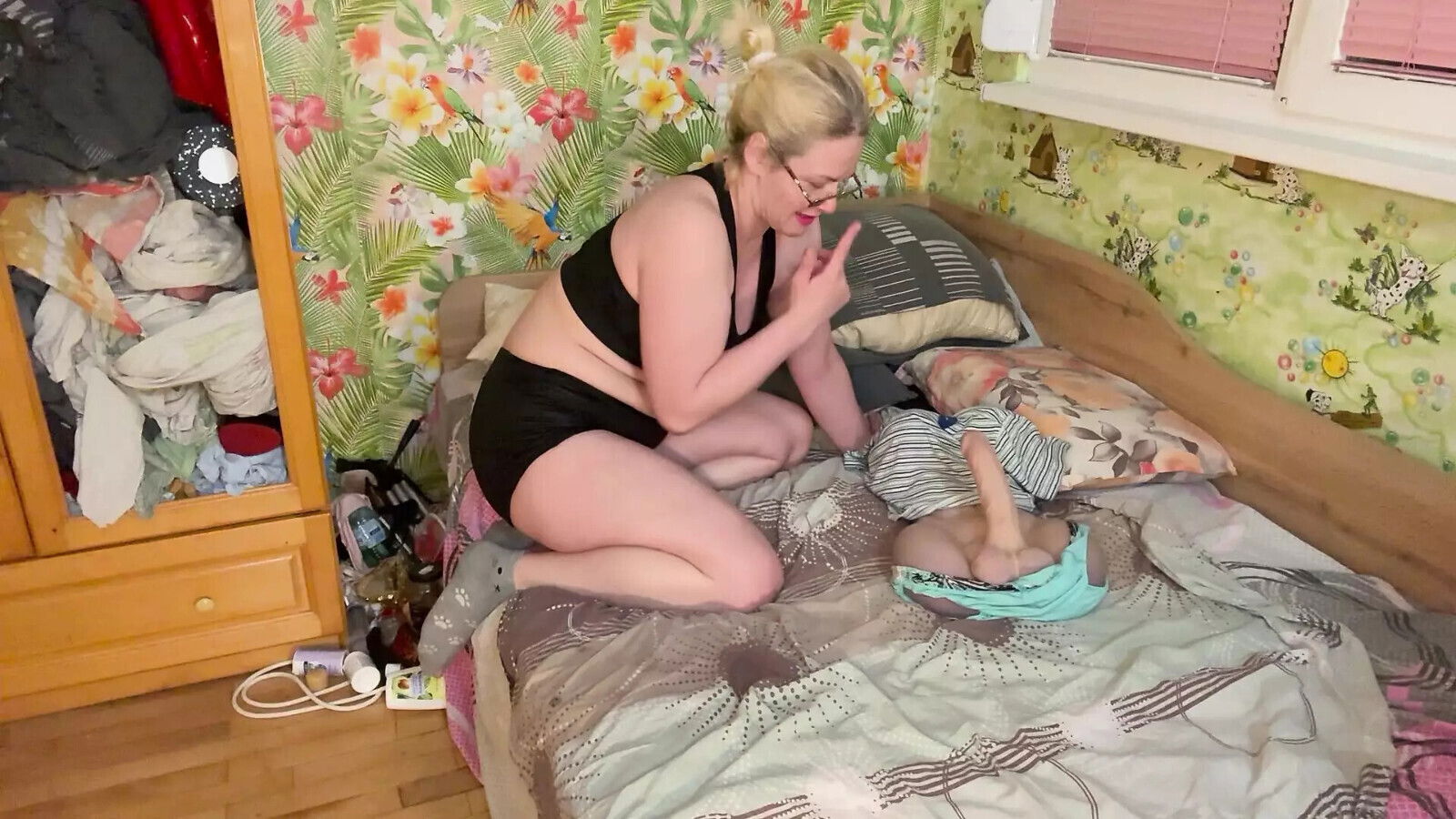 Step catch step jerk fuck