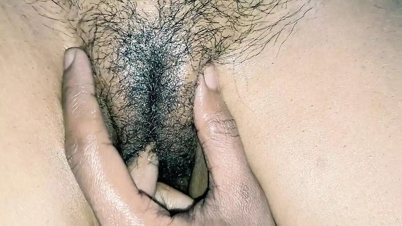 meet school girl friend after marriage love much open clothes fingering herself