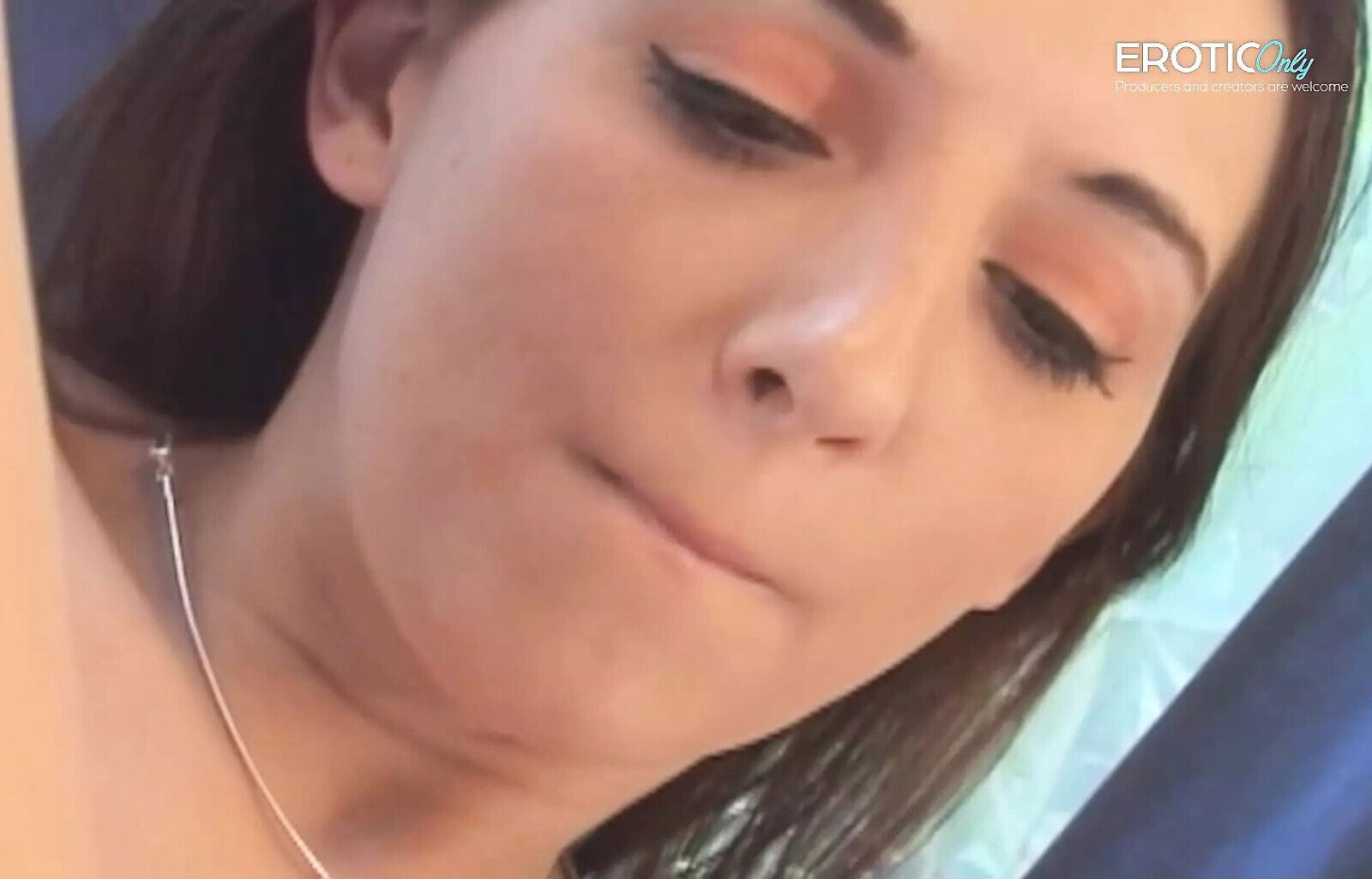 Wow... watch flirting, watch masturbating Eroticonly.