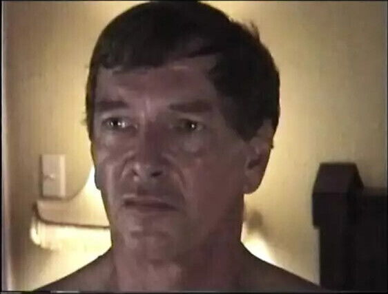 Mature Amateur Jimmy Jacking