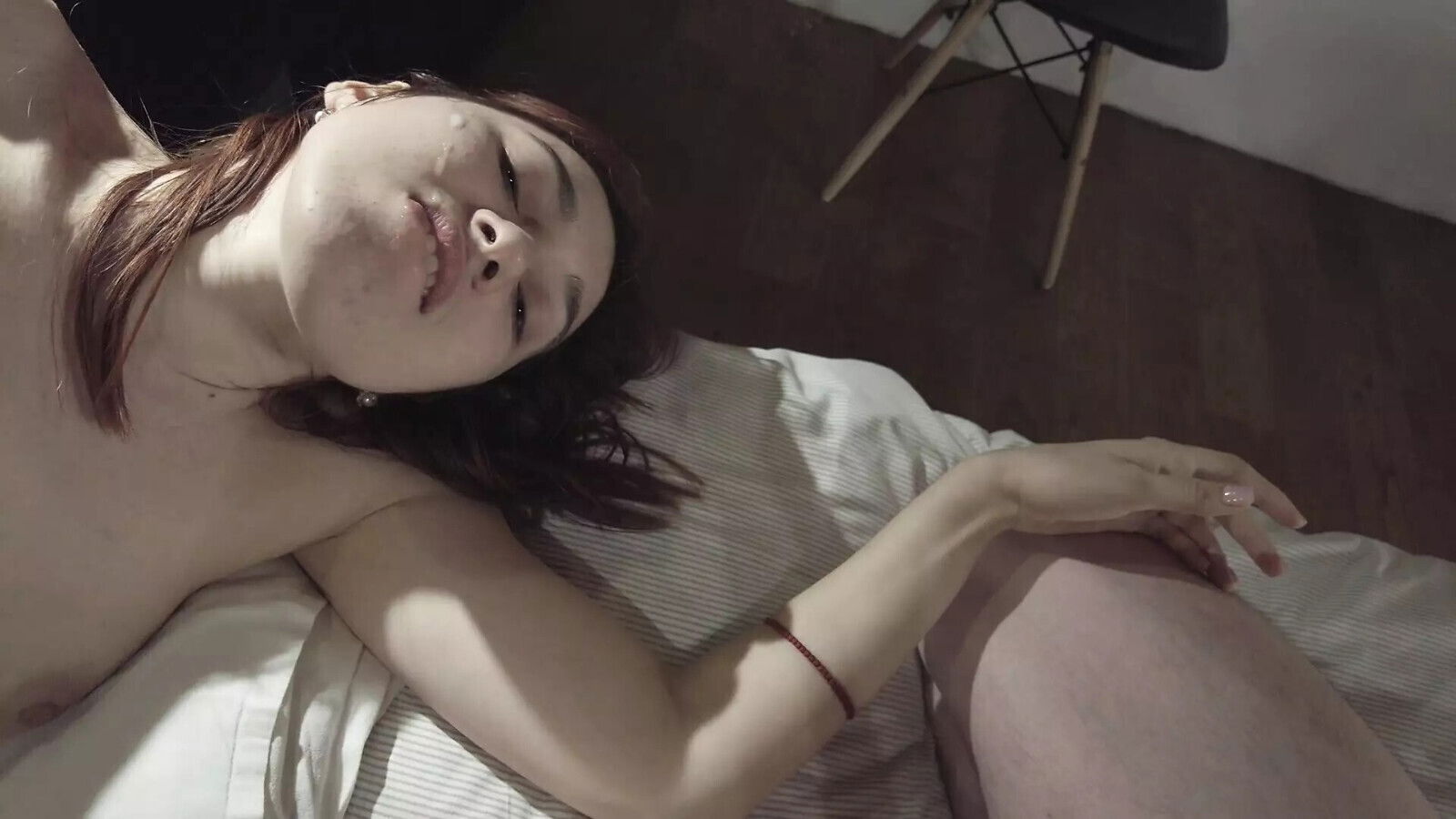 College Gets Piece Dick