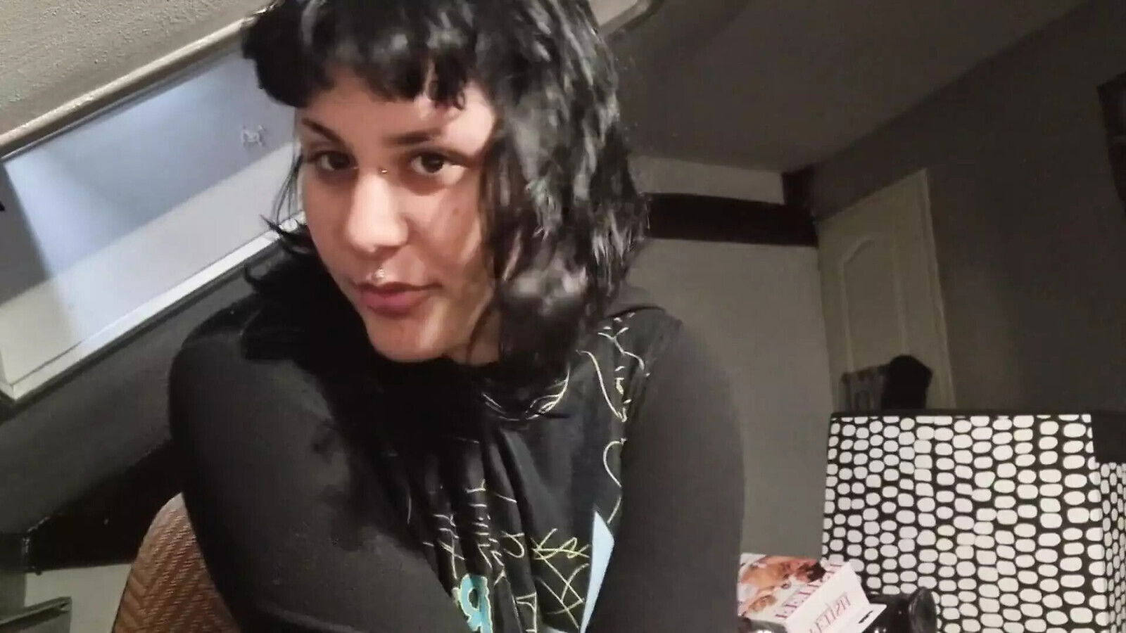 Lilitya Pleasures Herself with Vibrating Plug